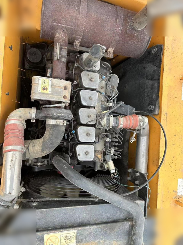 HYUNDAI ROBEX 210 LC-7 - 크롤러 굴삭기 : 사진 5 HYUNDAI ROBEX 210 LC-7 - 크롤러 굴삭기 : 사진 5