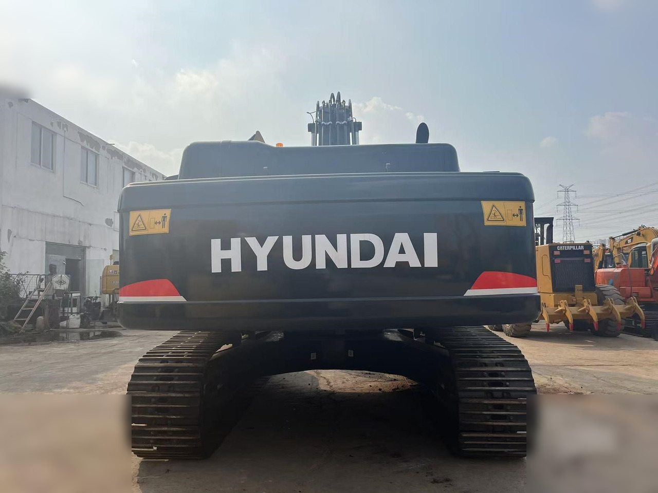 HYUNDAI ROBEX 300 LR-9 - 크롤러 굴삭기 : 사진 2 HYUNDAI ROBEX 300 LR-9 - 크롤러 굴삭기 : 사진 2