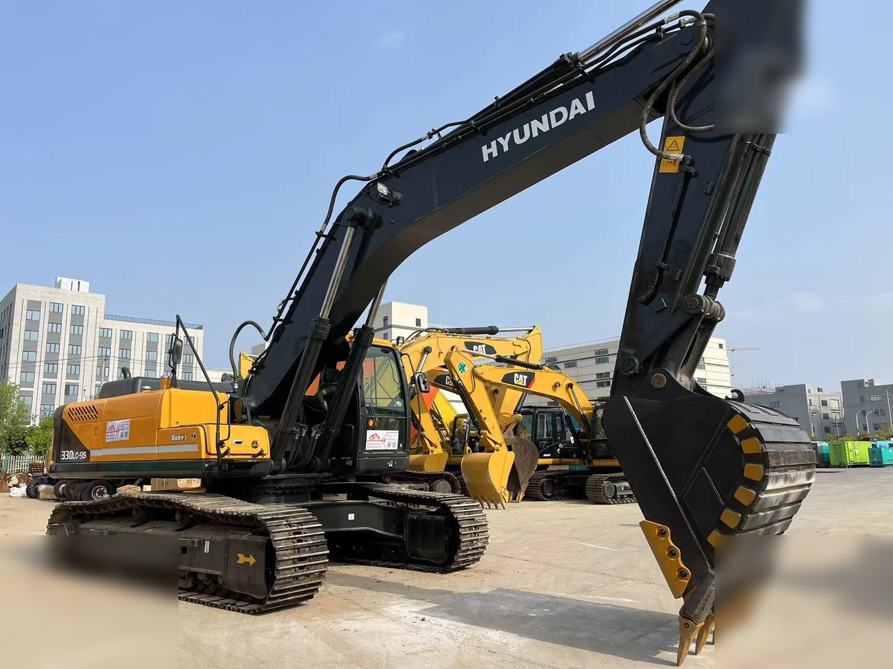 HYUNDAI ROBEX 330 LC-9S - 크롤러 굴삭기 : 사진 3 HYUNDAI ROBEX 330 LC-9S - 크롤러 굴삭기 : 사진 3