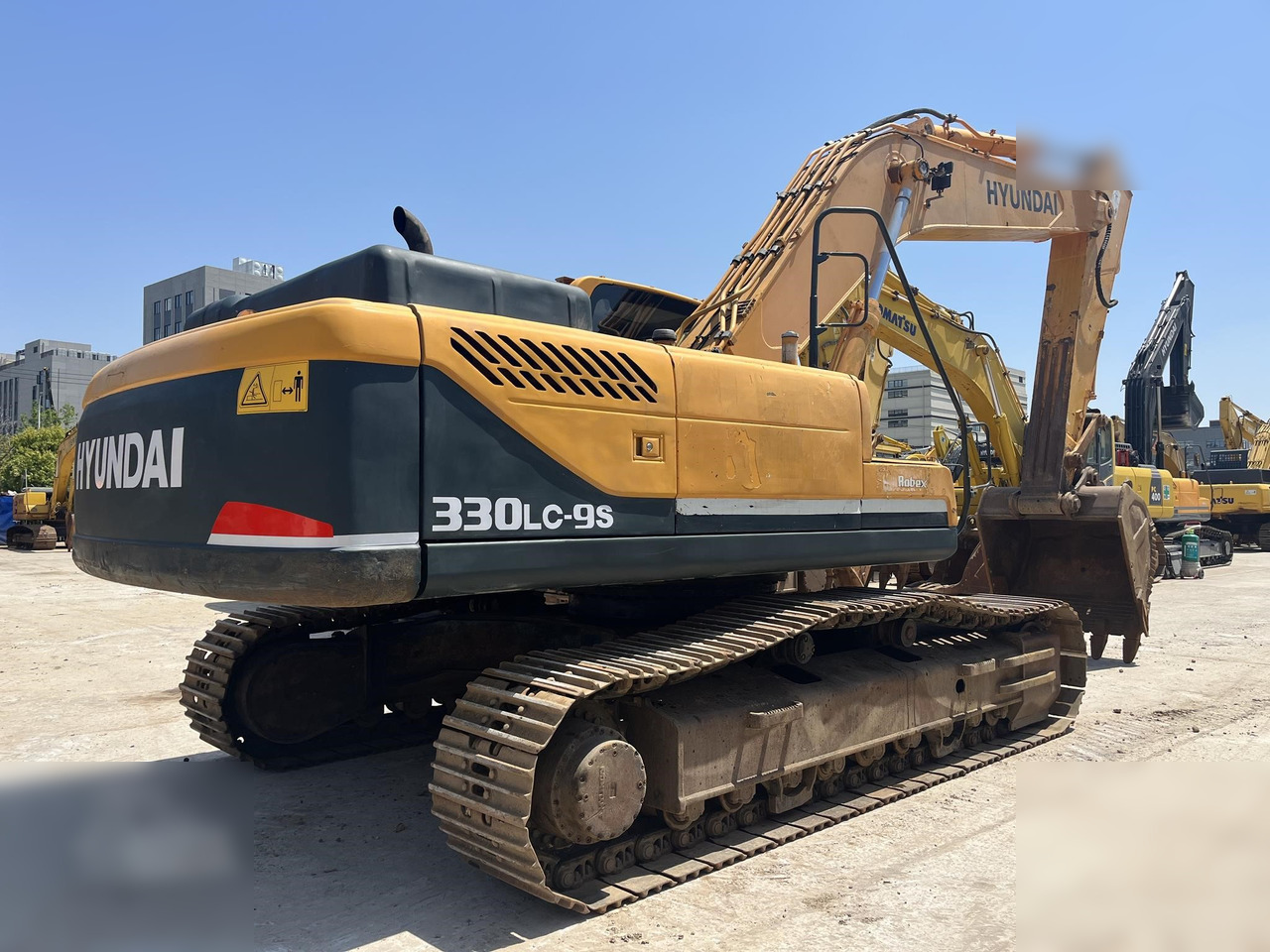 HYUNDAI ROBEX 330 LC-9S - 크롤러 굴삭기 : 사진 2 HYUNDAI ROBEX 330 LC-9S - 크롤러 굴삭기 : 사진 2