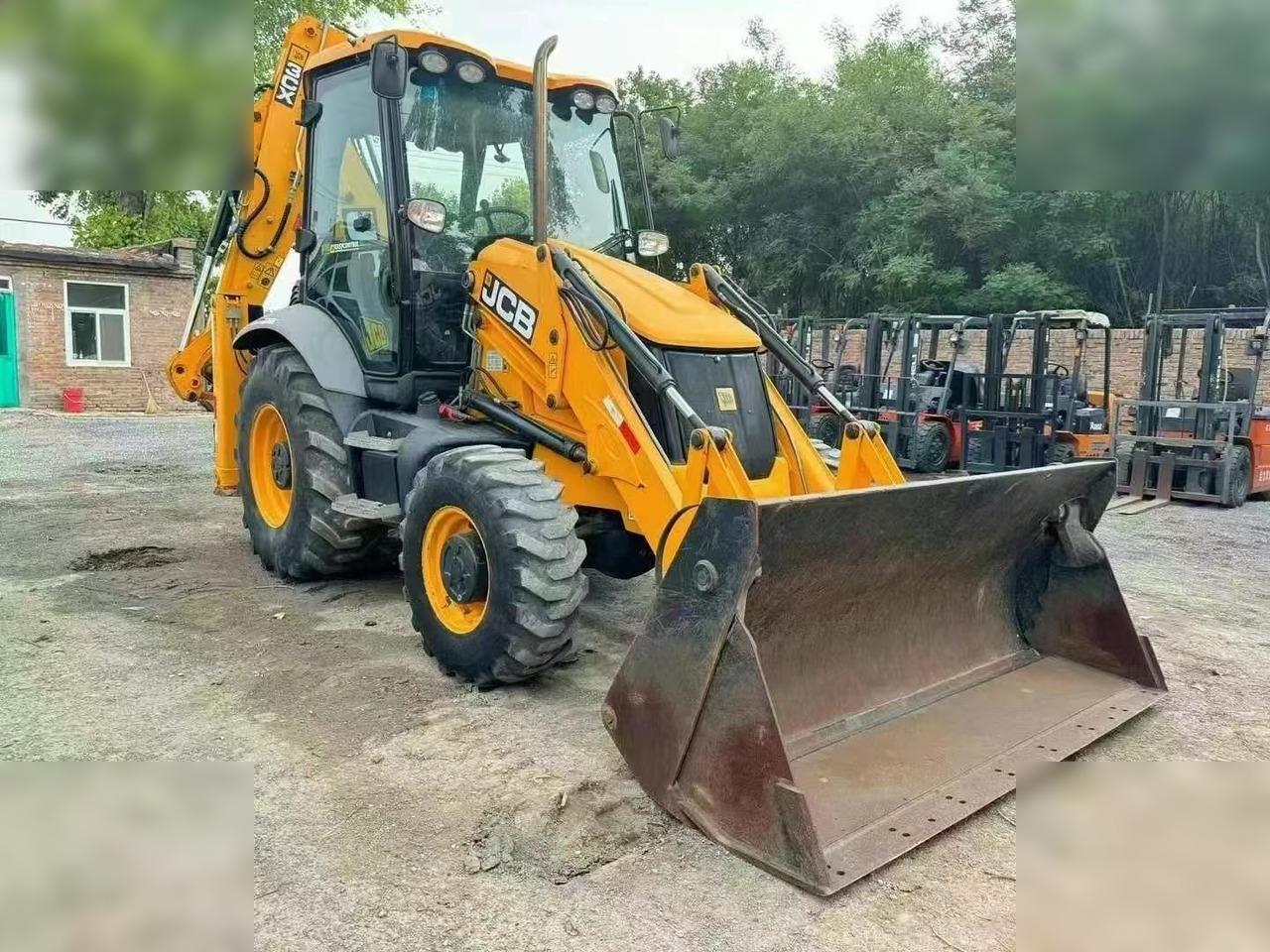 JCB 3CX - 백호 로더 : 사진 1 JCB 3CX - 백호 로더 : 사진 1
