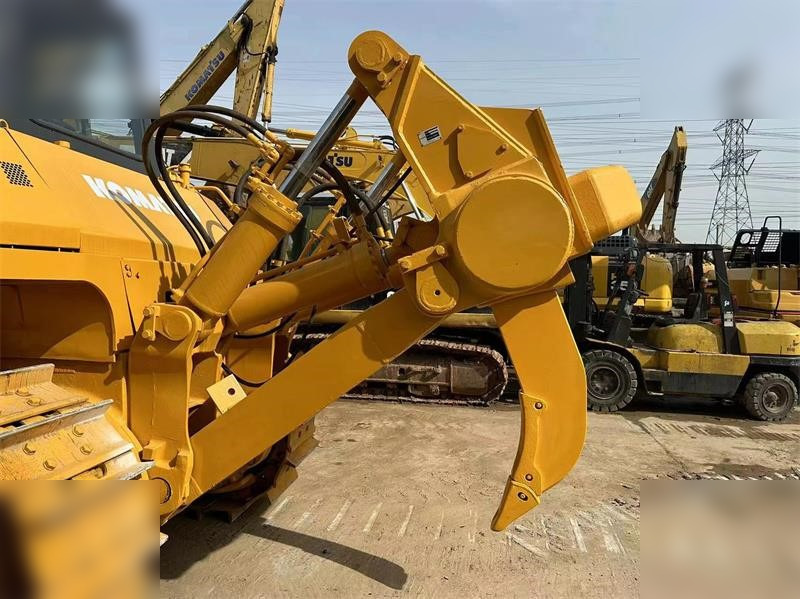 KOMATSU D155A-5 - 불도저 : 사진 3 KOMATSU D155A-5 - 불도저 : 사진 3