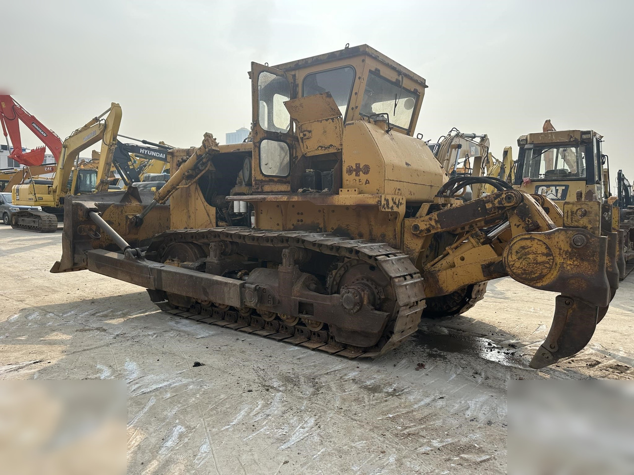 KOMATSU D85-18 - 불도저 : 사진 1 KOMATSU D85-18 - 불도저 : 사진 1