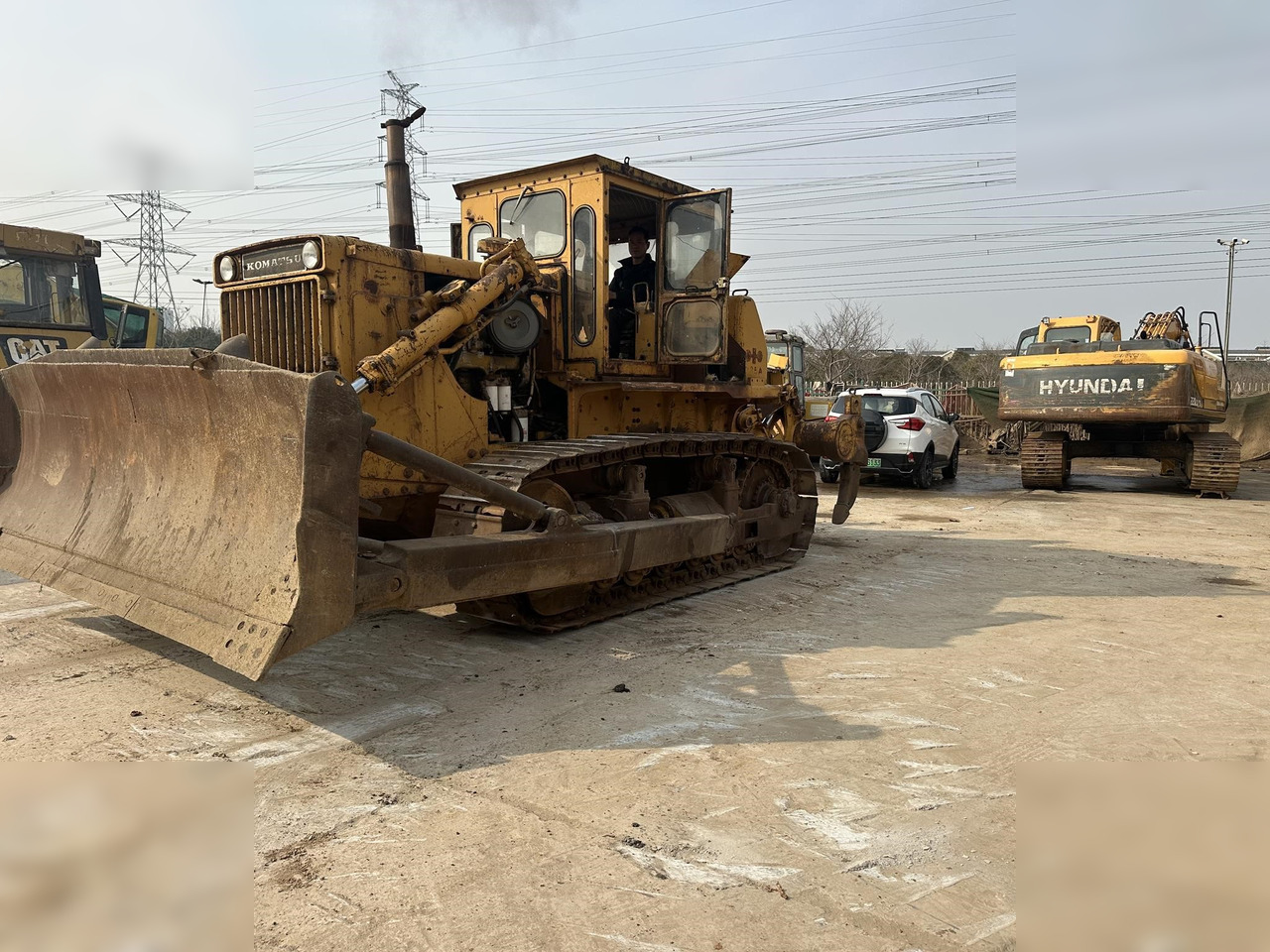 KOMATSU D85-18 - 불도저 : 사진 4 KOMATSU D85-18 - 불도저 : 사진 4