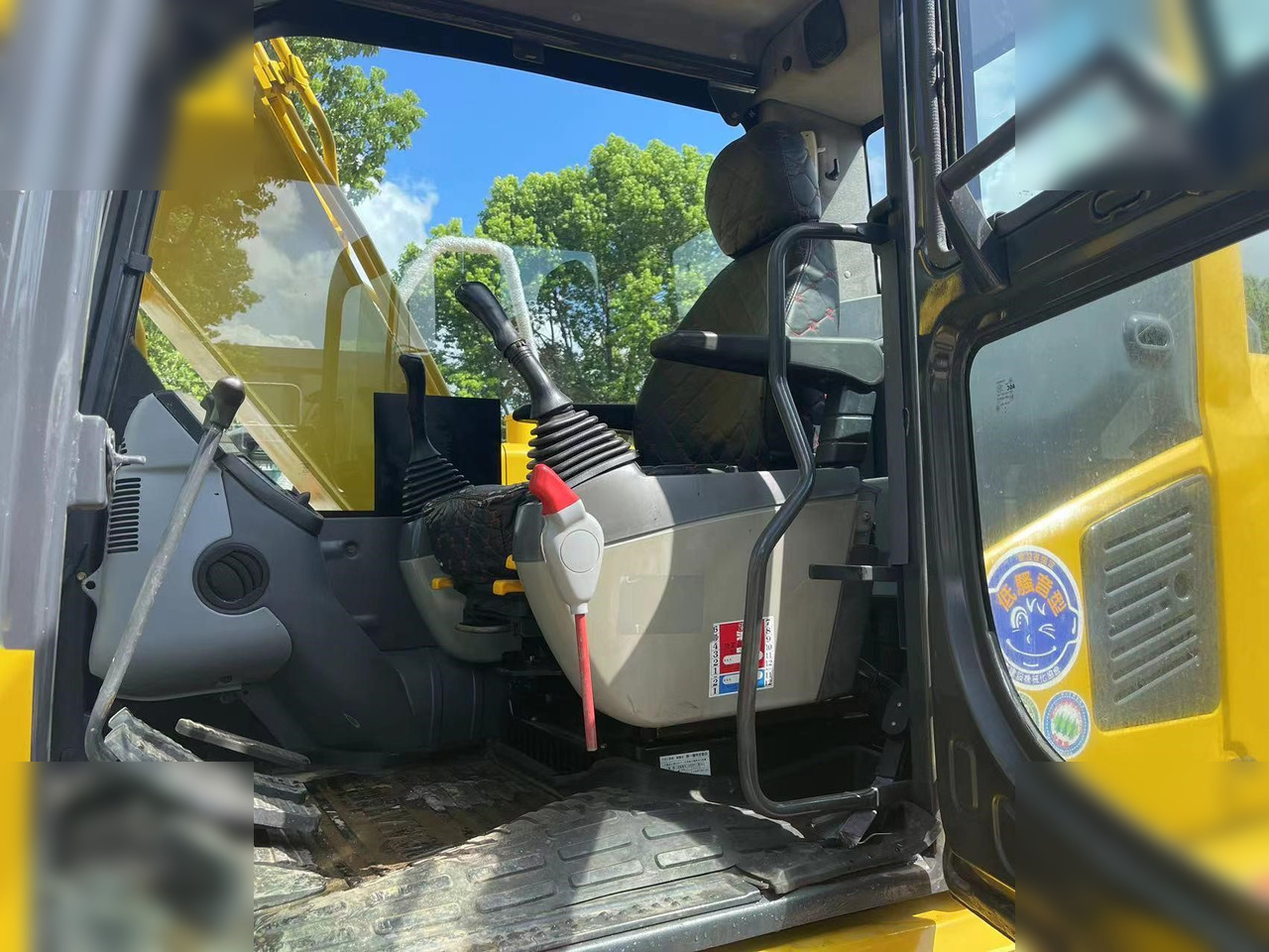 크롤러 굴삭기 KOMATSU PC120-8 : 사진 9