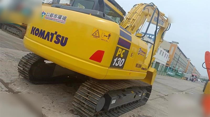 KOMATSU PC130-7 - 크롤러 굴삭기 : 사진 3 KOMATSU PC130-7 - 크롤러 굴삭기 : 사진 3