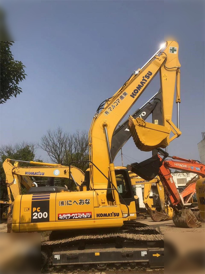 KOMATSU PC200-7 - 크롤러 굴삭기 : 사진 1 KOMATSU PC200-7 - 크롤러 굴삭기 : 사진 1