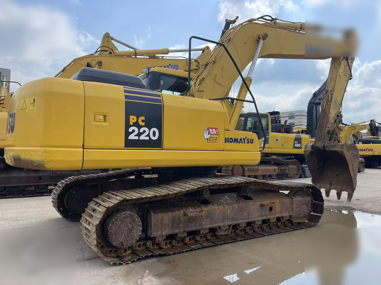 KOMATSU PC220-7 - 크롤러 굴삭기 : 사진 4 KOMATSU PC220-7 - 크롤러 굴삭기 : 사진 4