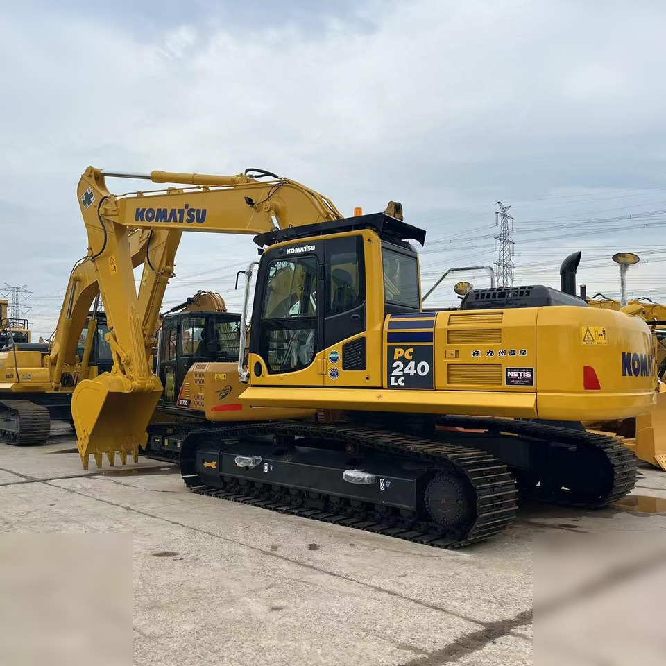 KOMATSU PC240 LC-8 - 크롤러 굴삭기 : 사진 1 KOMATSU PC240 LC-8 - 크롤러 굴삭기 : 사진 1