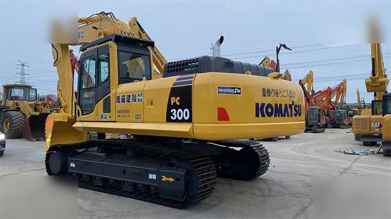 KOMATSU PC300-8M0 - 크롤러 굴삭기 : 사진 2 KOMATSU PC300-8M0 - 크롤러 굴삭기 : 사진 2
