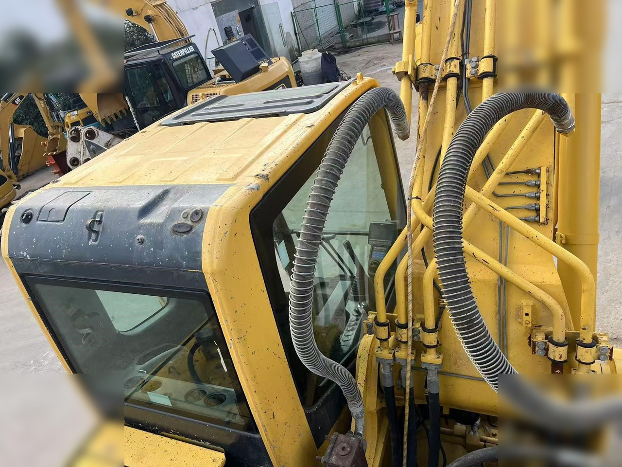 KOMATSU PC400-8R - 크롤러 굴삭기 : 사진 5 KOMATSU PC400-8R - 크롤러 굴삭기 : 사진 5