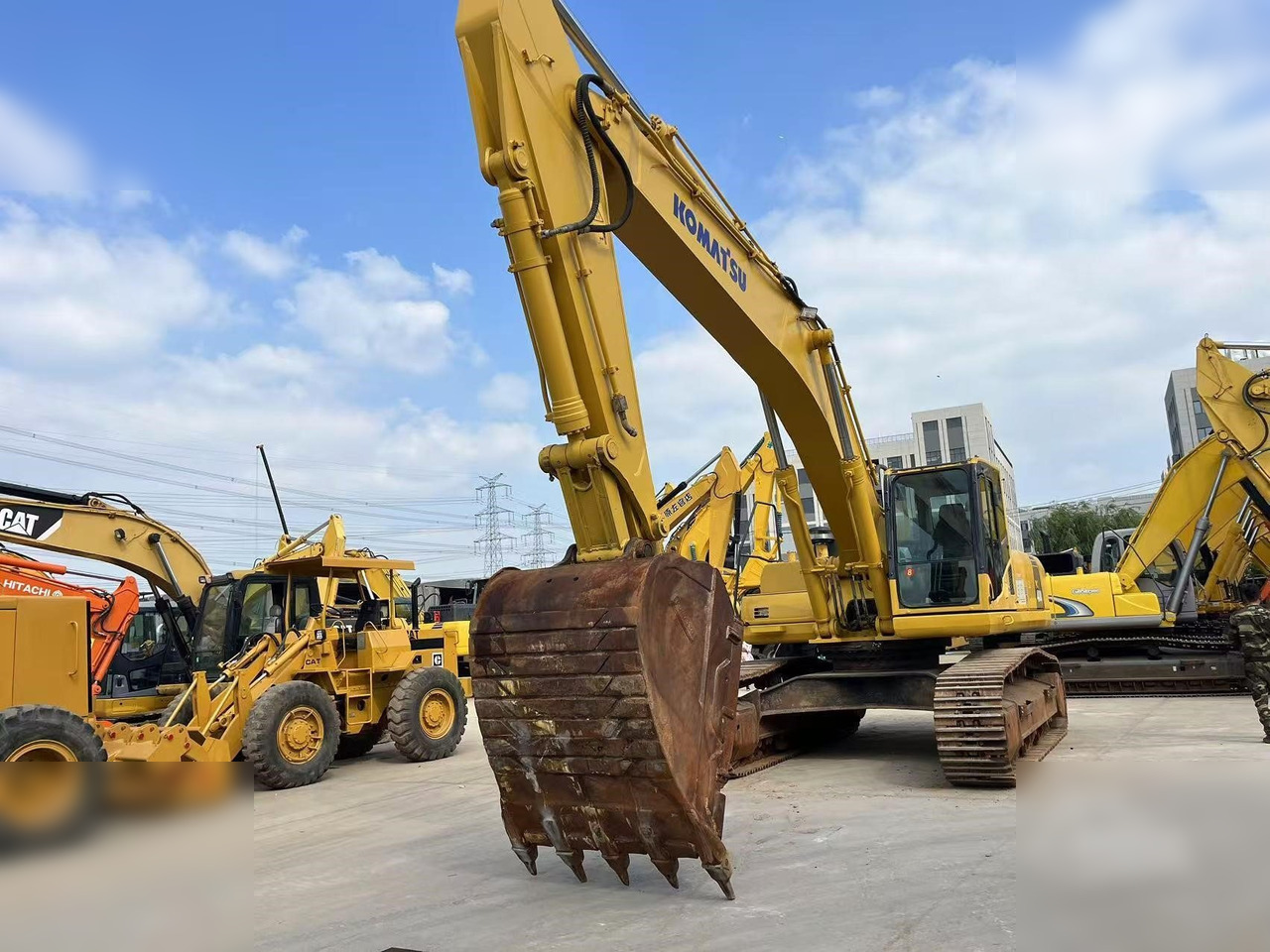 KOMATSU PC400-8R - 크롤러 굴삭기 : 사진 3 KOMATSU PC400-8R - 크롤러 굴삭기 : 사진 3