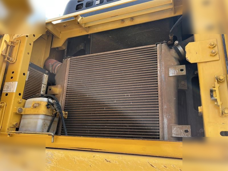 KOMATSU PC400-8 - 크롤러 굴삭기 : 사진 5 KOMATSU PC400-8 - 크롤러 굴삭기 : 사진 5