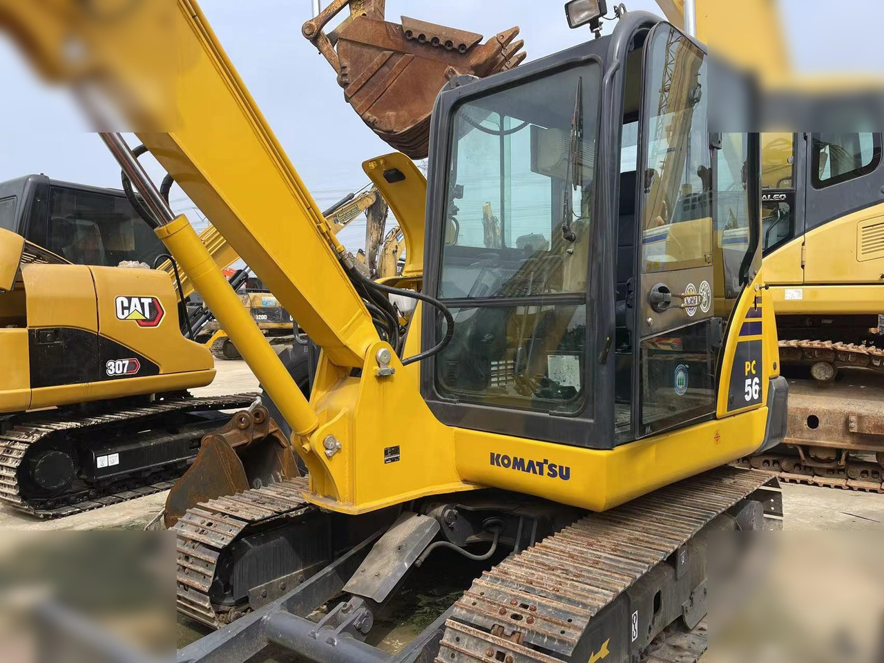 KOMATSU PC56-7 - 미니 굴삭기 : 사진 4 KOMATSU PC56-7 - 미니 굴삭기 : 사진 4