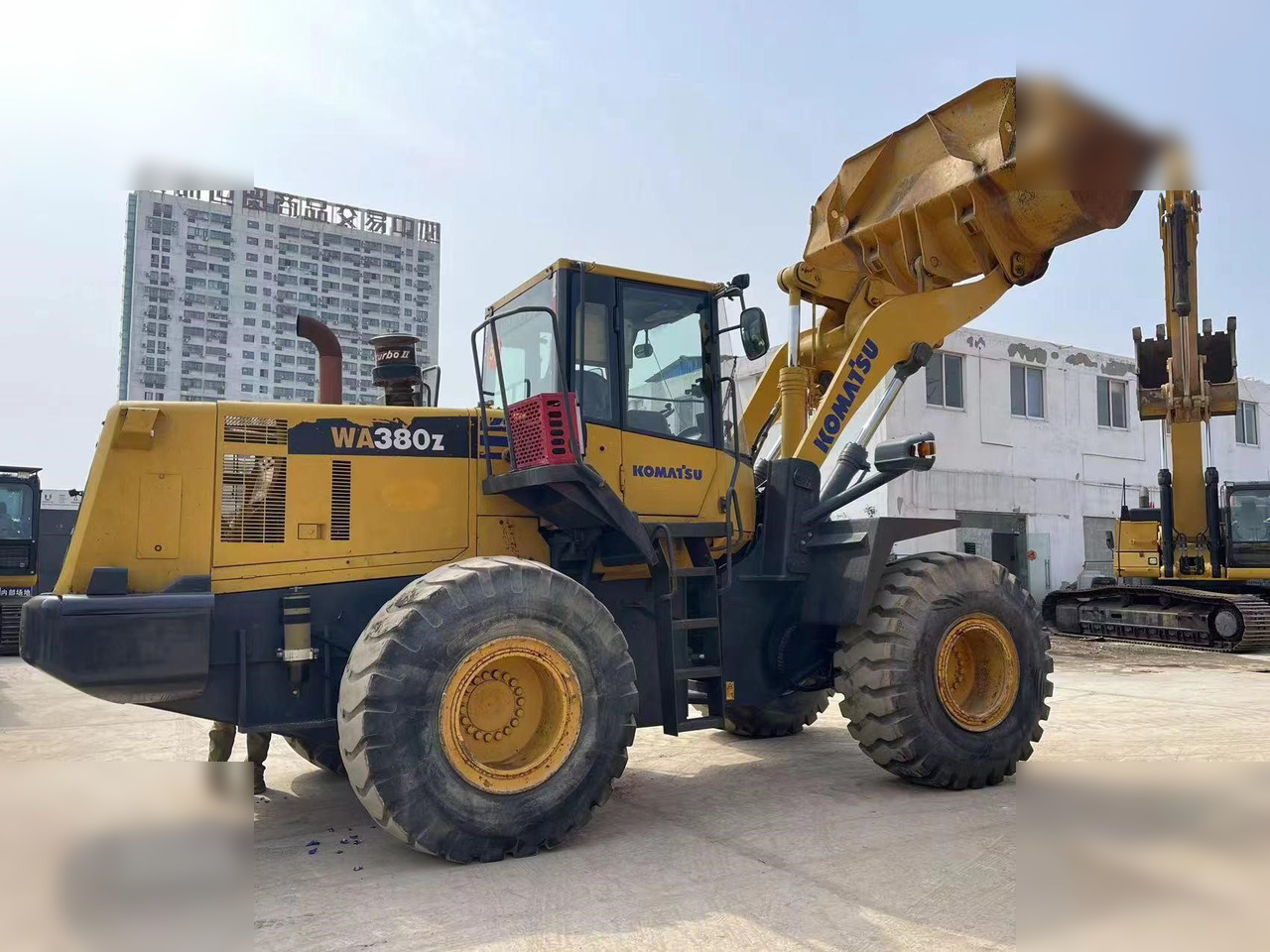 KOMATSU WA380Z-6 - 휠 로더 : 사진 2 KOMATSU WA380Z-6 - 휠 로더 : 사진 2