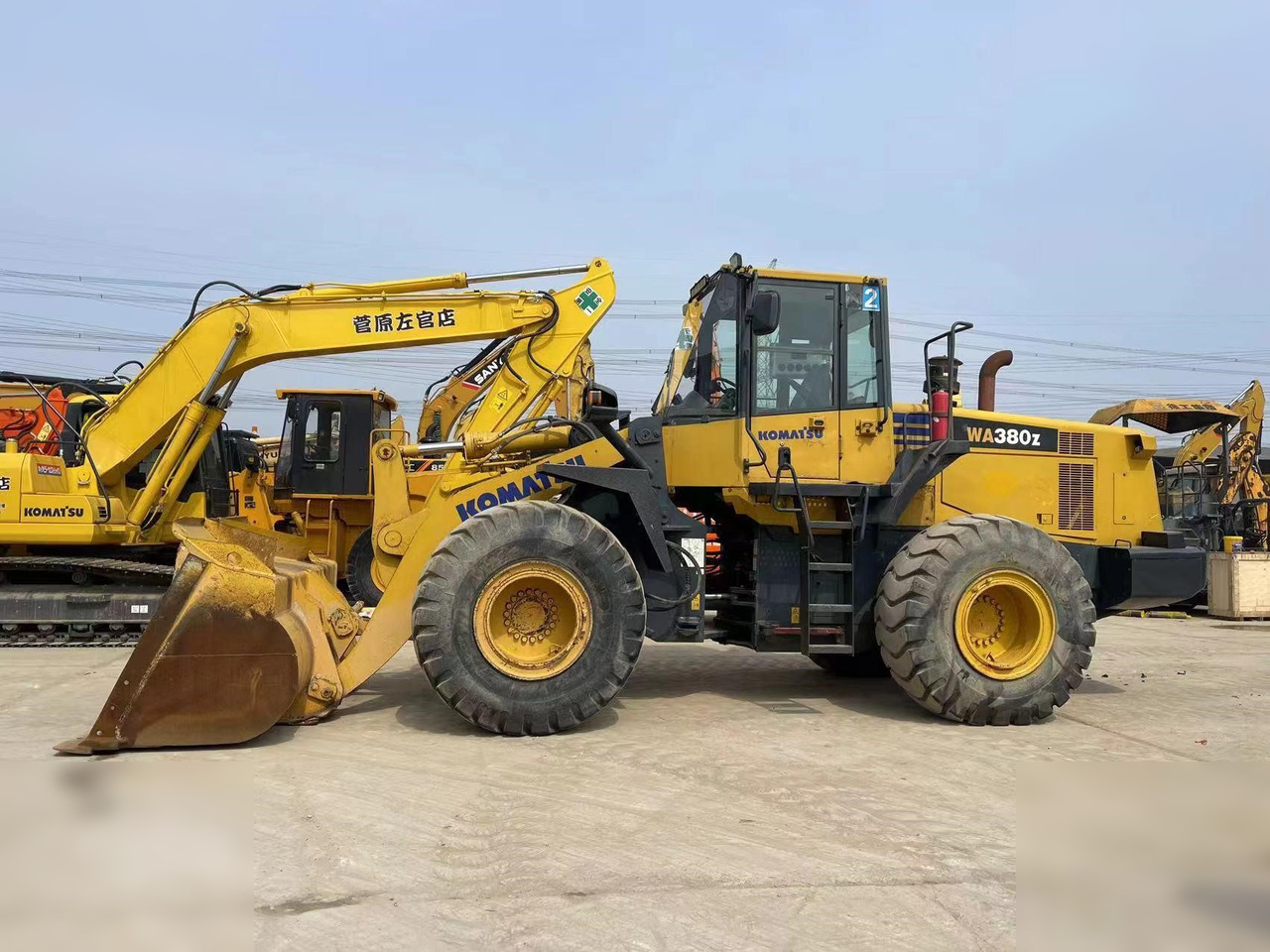 KOMATSU WA380Z-6 - 휠 로더 : 사진 1 KOMATSU WA380Z-6 - 휠 로더 : 사진 1
