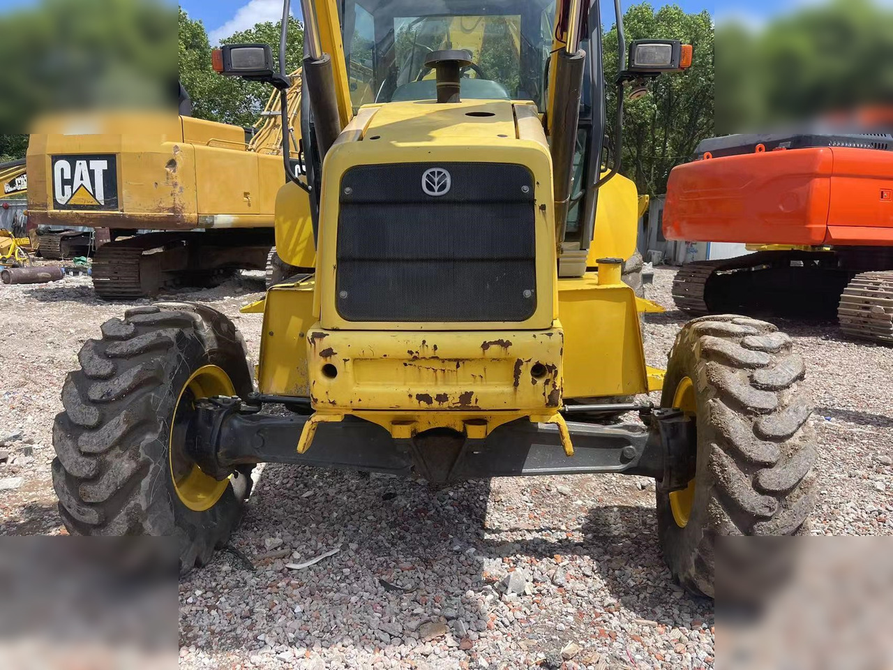 NEW HOLLAND LB95B-4PT - 백호 로더 : 사진 4 NEW HOLLAND LB95B-4PT - 백호 로더 : 사진 4