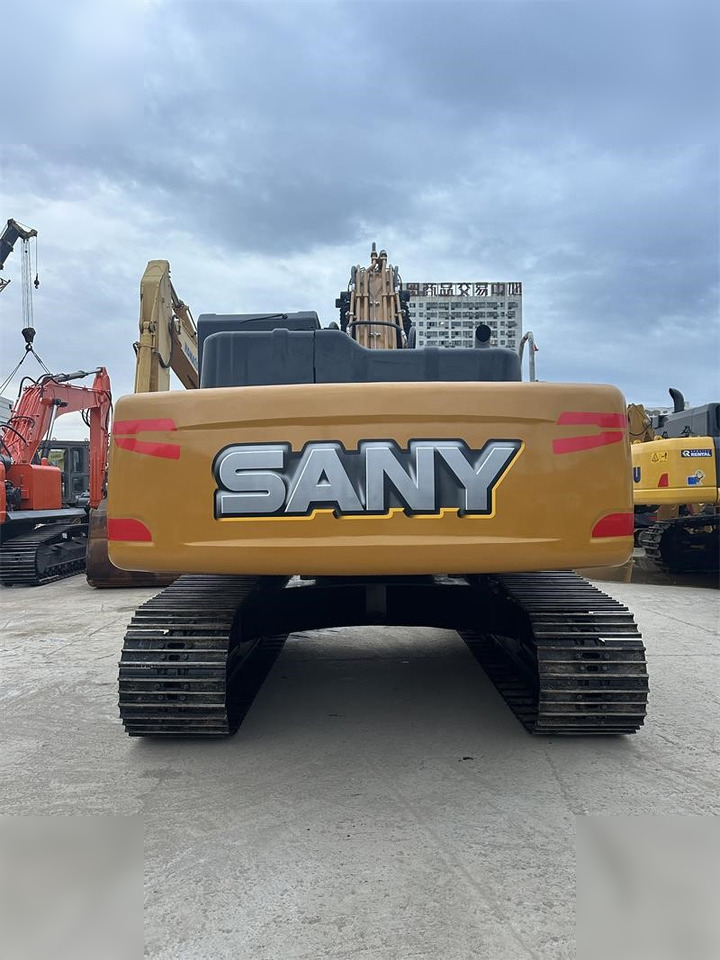 SANY SY215C - 크롤러 굴삭기 : 사진 4 SANY SY215C - 크롤러 굴삭기 : 사진 4