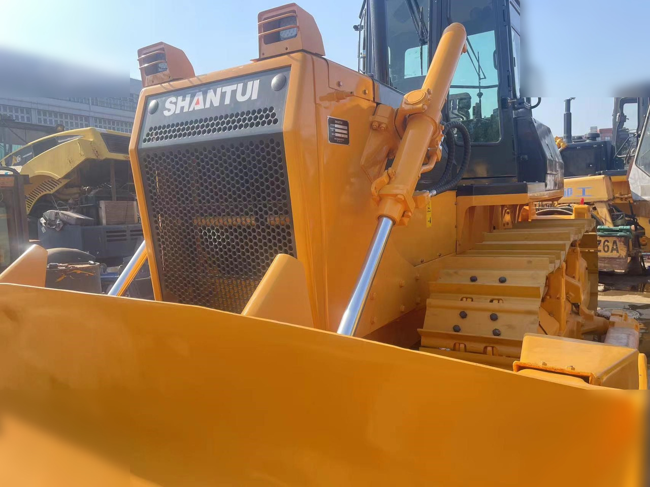 SHANTUI SD16 - 불도저 : 사진 5 SHANTUI SD16 - 불도저 : 사진 5