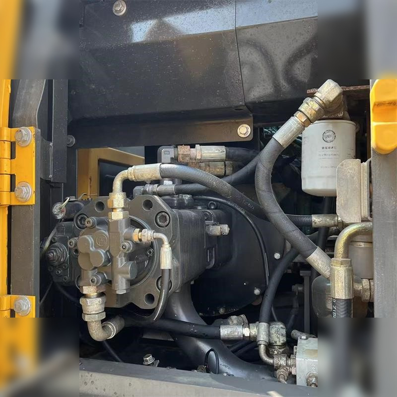 VOLVO EC140DL - 크롤러 굴삭기 : 사진 5 VOLVO EC140DL - 크롤러 굴삭기 : 사진 5