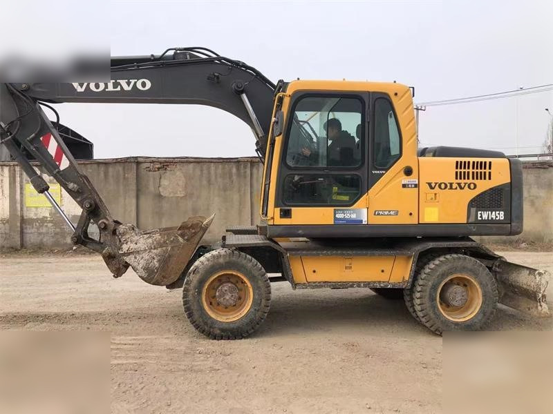 VOLVO EW145B - 휠 굴삭기 : 사진 2 VOLVO EW145B - 휠 굴삭기 : 사진 2