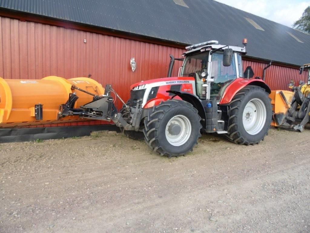 Massey Ferguson 7 S - 장궤형 트랙터 : 사진 4 Massey Ferguson 7 S - 장궤형 트랙터 : 사진 4