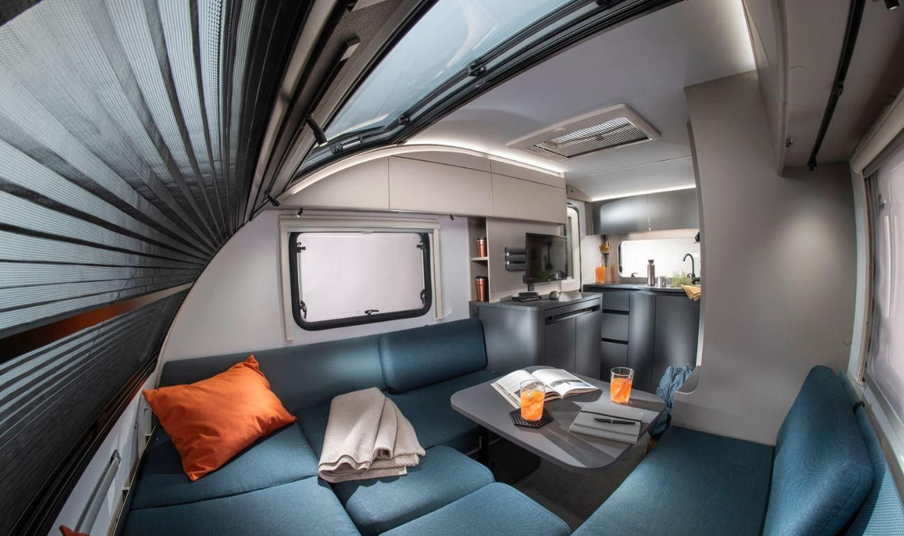 Adria Action 391 LH Sports*FUßBODEN-TEMP*SCHWENK-TISCH - 캐러밴 : 사진 3 Adria Action 391 LH Sports*FUßBODEN-TEMP*SCHWENK-TISCH - 캐러밴 : 사진 3