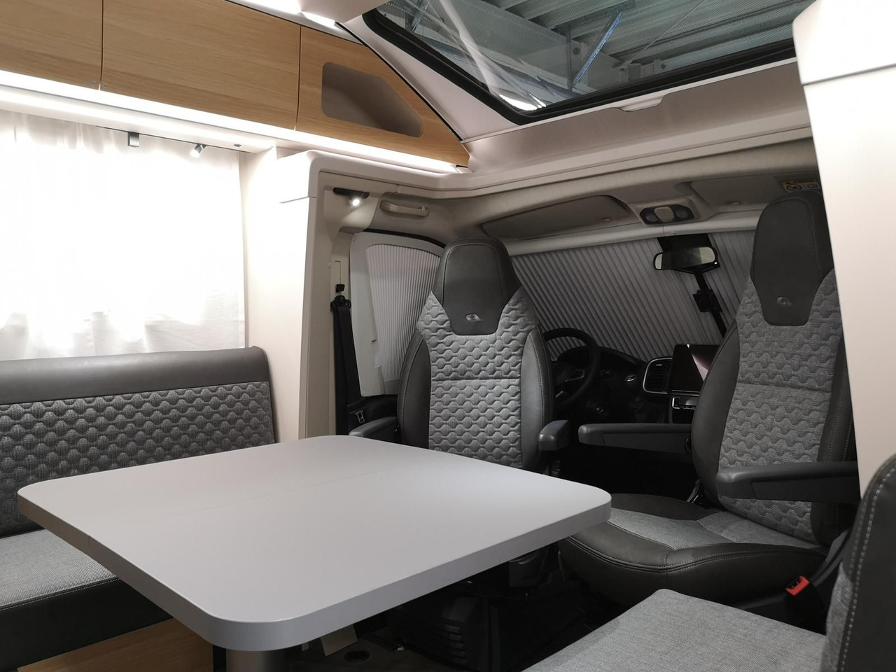 리스  Adria Coral ALL-IN 650 DL*SOLAR*MARKISE*NAVI*SOFORT* Adria Coral ALL-IN 650 DL*SOLAR*MARKISE*NAVI*SOFORT* : 사진 9