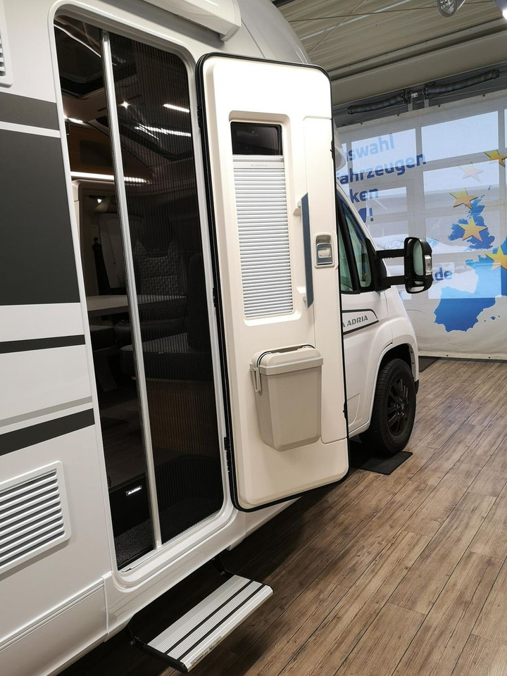 리스  Adria Coral ALL-IN 650 DL*SOLAR*MARKISE*NAVI*SOFORT* Adria Coral ALL-IN 650 DL*SOLAR*MARKISE*NAVI*SOFORT* : 사진 7