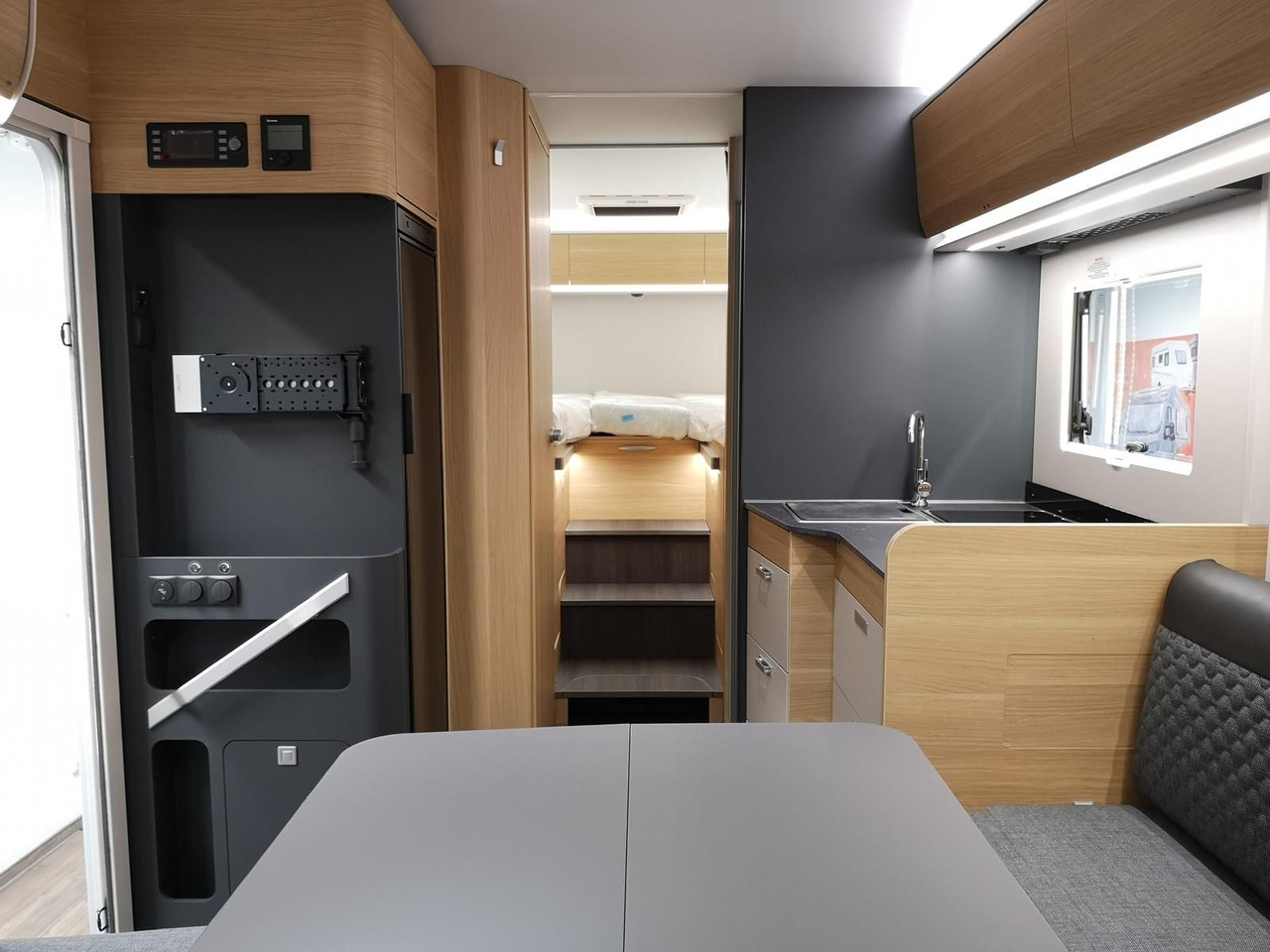 리스  Adria Coral ALL-IN 650 DL*SOLAR*MARKISE*NAVI*SOFORT* Adria Coral ALL-IN 650 DL*SOLAR*MARKISE*NAVI*SOFORT* : 사진 11