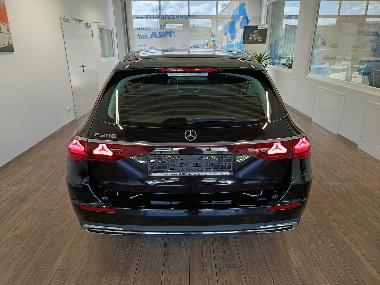 Mercedes-Benz E 200 Avantgarde Advanced*PSD*LED*NAVI*ACC* - 차량 : 사진 5 Mercedes-Benz E 200 Avantgarde Advanced*PSD*LED*NAVI*ACC* - 차량 : 사진 5