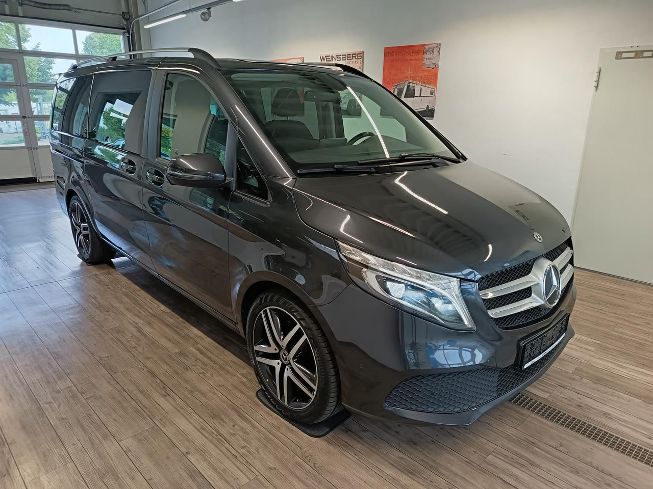 Mercedes-Benz V 300 2.0 CDI*LANG*LIEGE PAKET*AHK*FAHRRADTRÄGER - 승합차 : 사진 3 Mercedes-Benz V 300 2.0 CDI*LANG*LIEGE PAKET*AHK*FAHRRADTRÄGER - 승합차 : 사진 3
