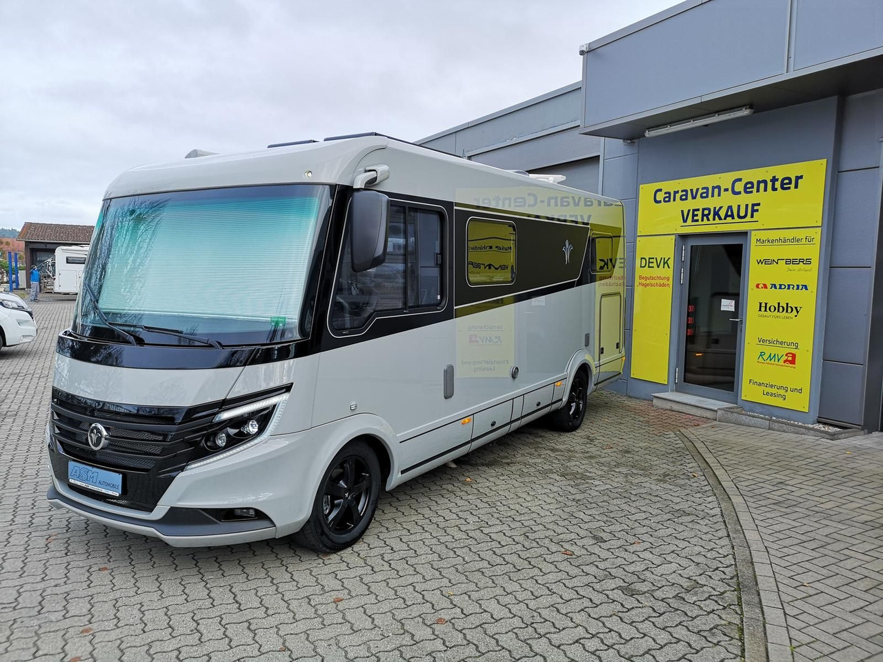 Niesmann + Bischoff iSmove 6.9 E 132 kW+AHK+SOLAR+ALDE+KLIMA+NAVI - 통합 모터홈 : 사진 2 Niesmann + Bischoff iSmove 6.9 E 132 kW+AHK+SOLAR+ALDE+KLIMA+NAVI - 통합 모터홈 : 사진 2