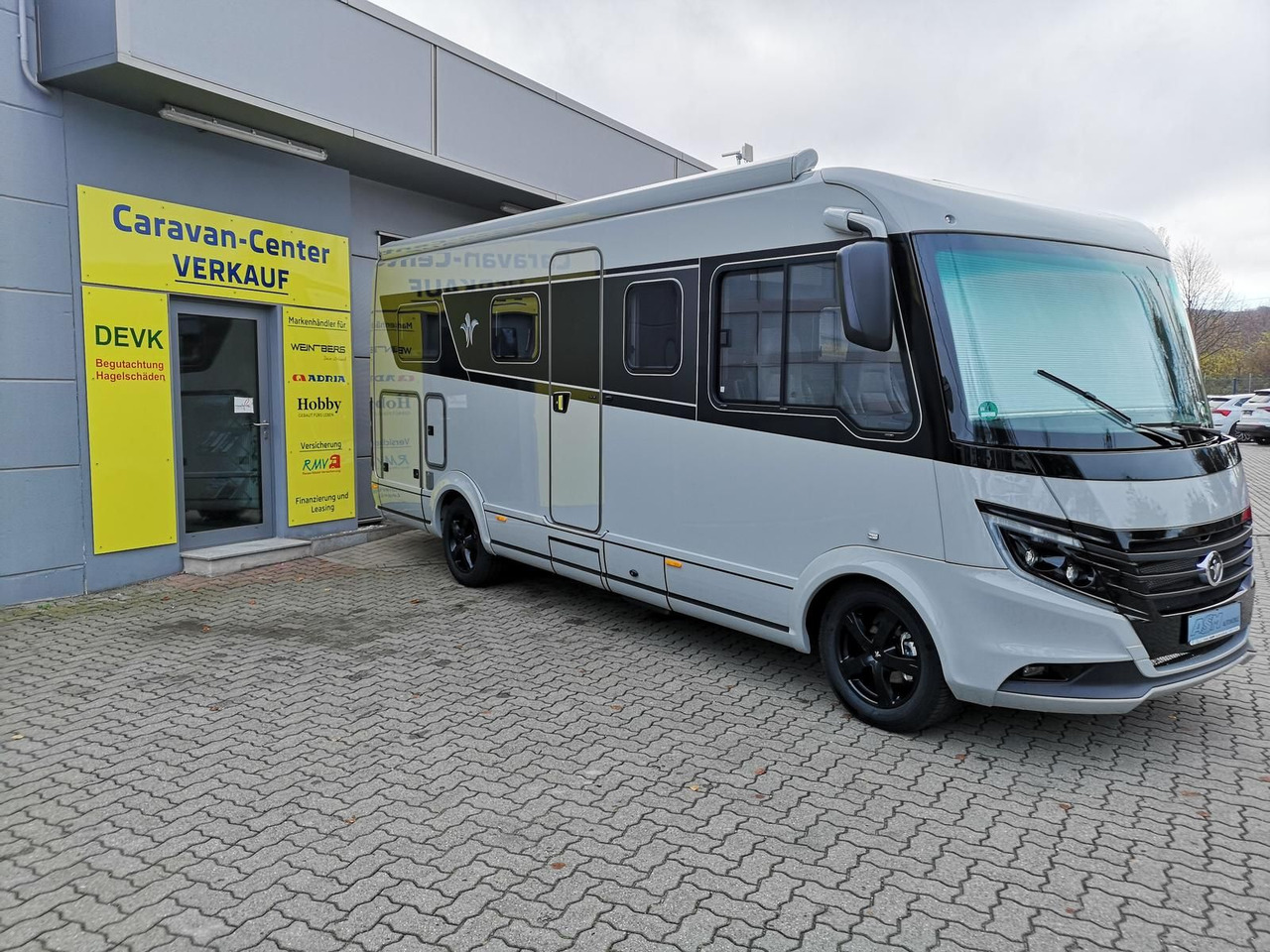 Niesmann + Bischoff iSmove 6.9 E 132 kW+AHK+SOLAR+ALDE+KLIMA+NAVI - 통합 모터홈 : 사진 3 Niesmann + Bischoff iSmove 6.9 E 132 kW+AHK+SOLAR+ALDE+KLIMA+NAVI - 통합 모터홈 : 사진 3