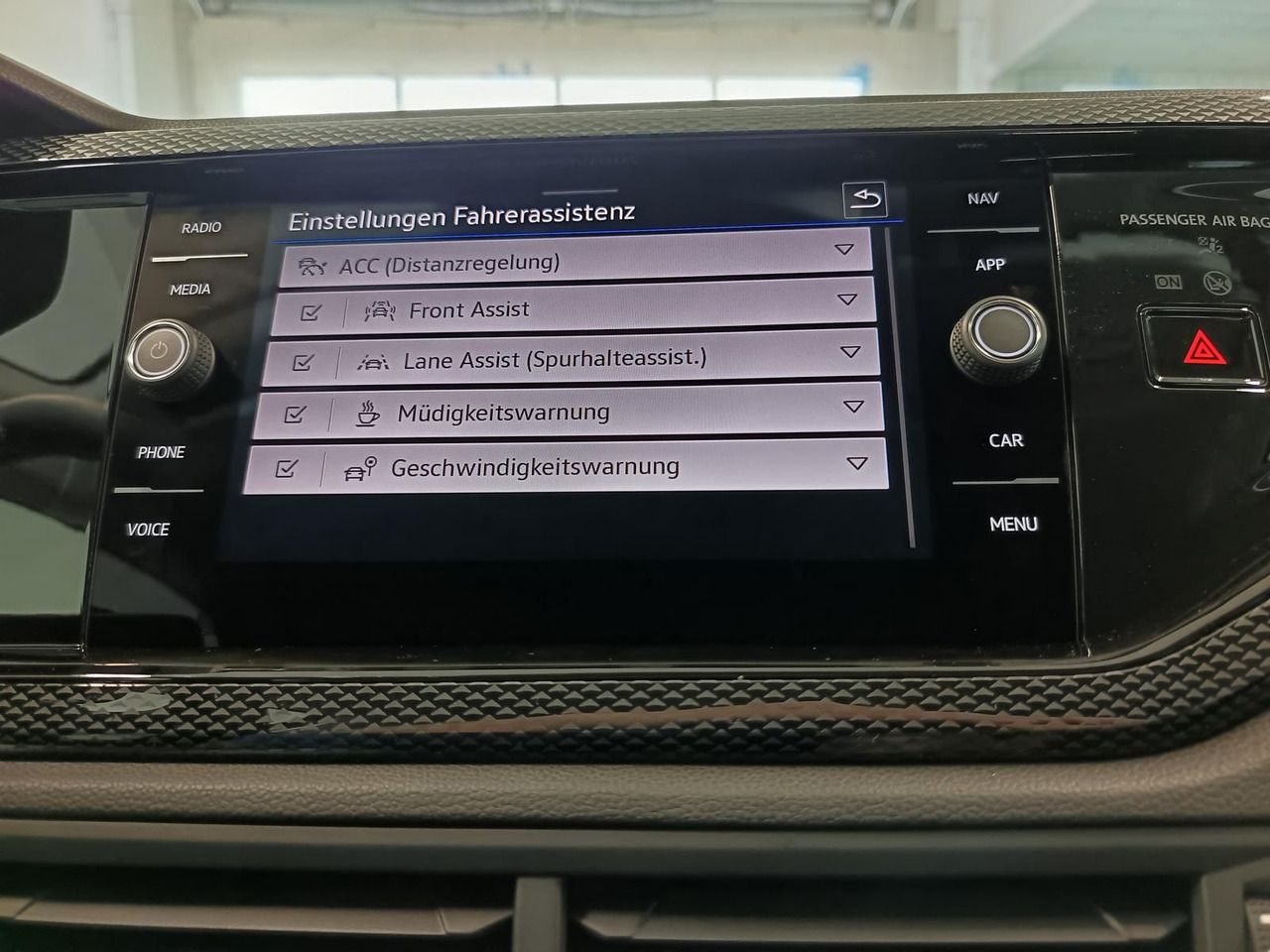 차량 Volkswagen Polo Life 1.0 TSI 70kW DSG*LED*ACC*R-KAM*DAB*PDC : 사진 14