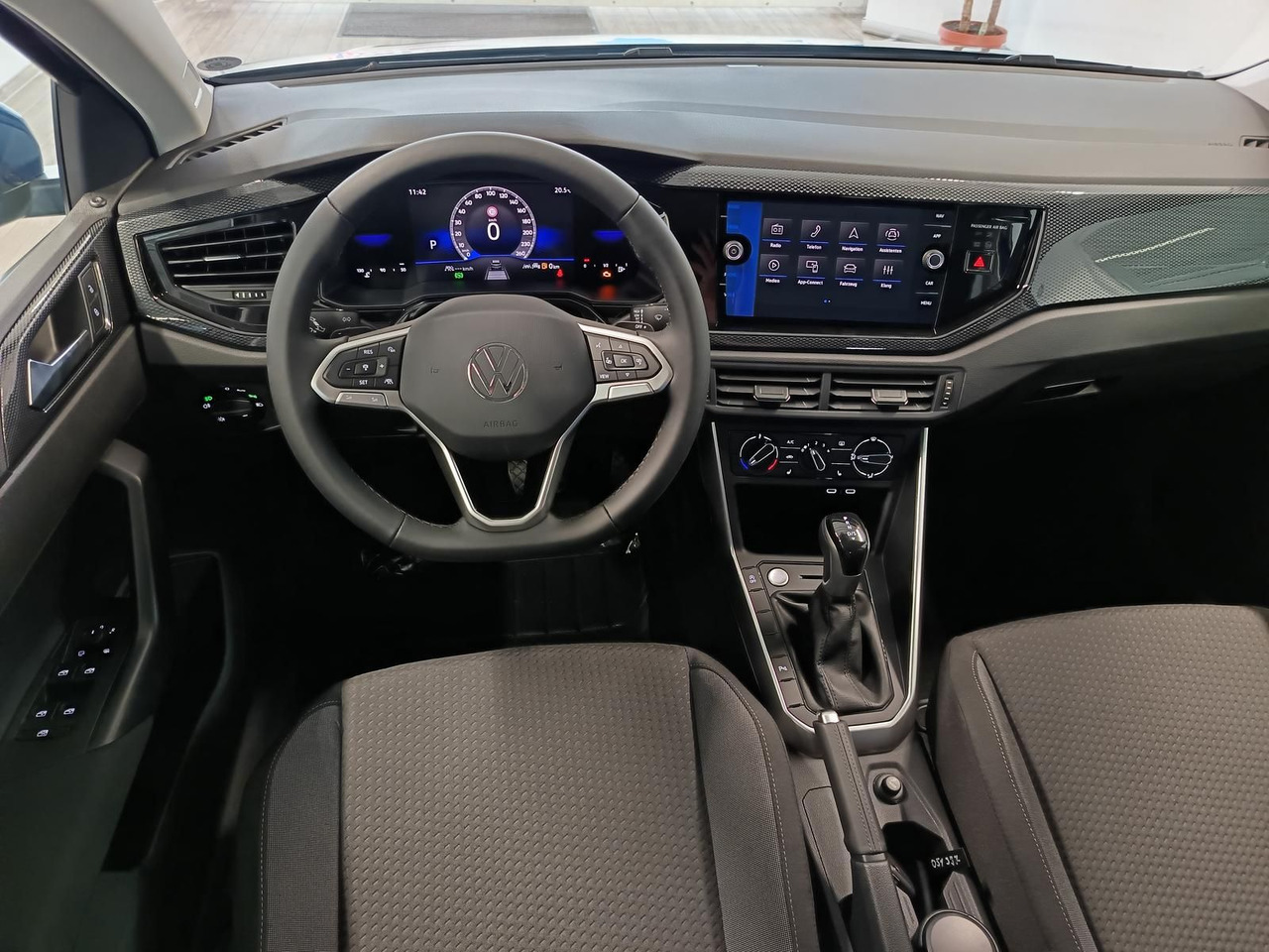 차량 Volkswagen Polo Life 1.0 TSI 70kW DSG*LED*ACC*R-KAM*DAB*PDC : 사진 7