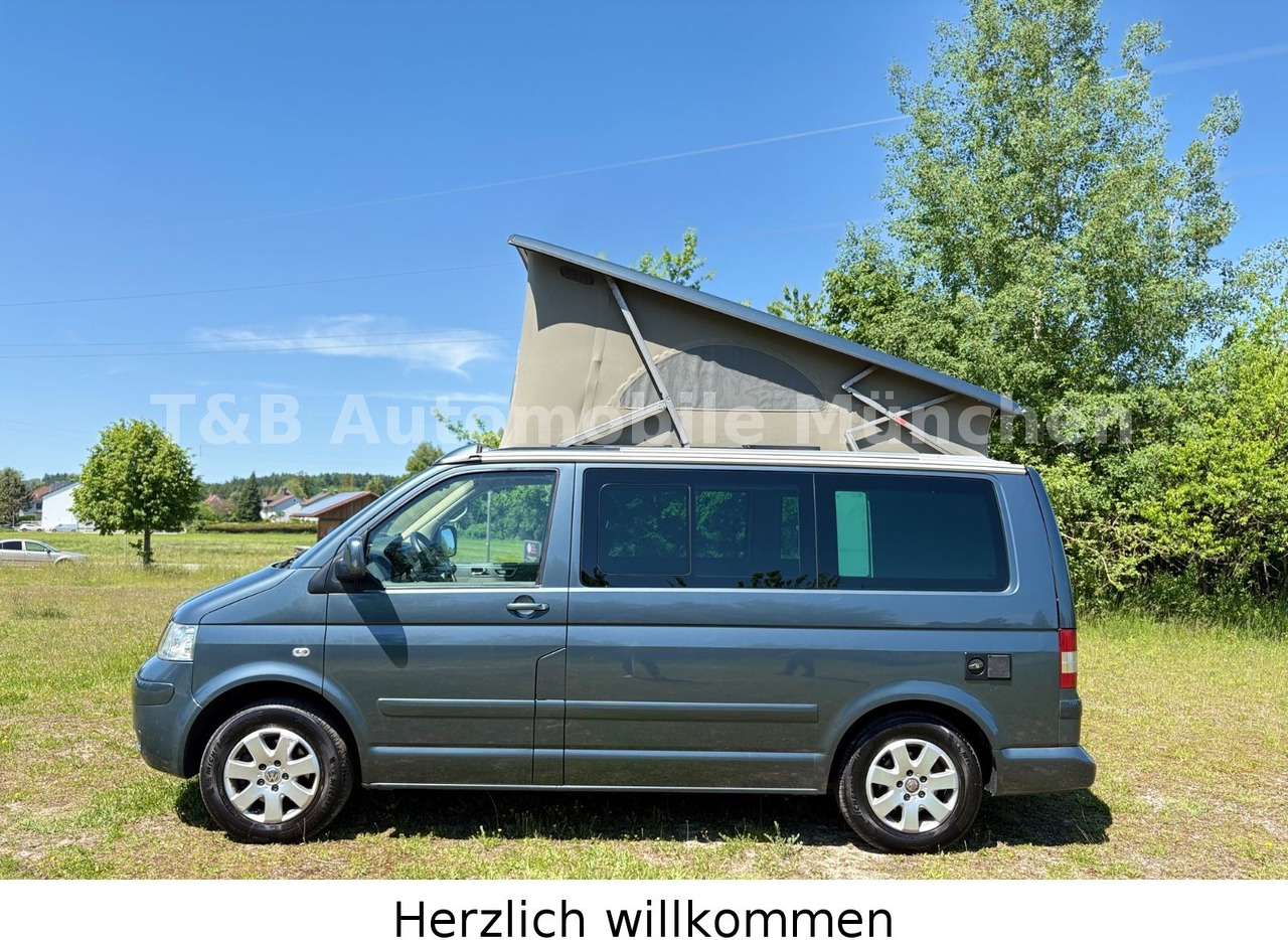 Volkswagen T5 California*Comfortline*Küche*Markise*AHK*Navi - 캠핑 밴 : 사진 2 Volkswagen T5 California*Comfortline*Küche*Markise*AHK*Navi - 캠핑 밴 : 사진 2