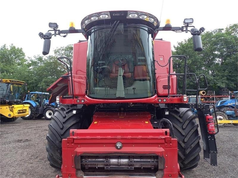 Case IH Axial Flow 9240 - 목초수확기 : 사진 3 Case IH Axial Flow 9240 - 목초수확기 : 사진 3