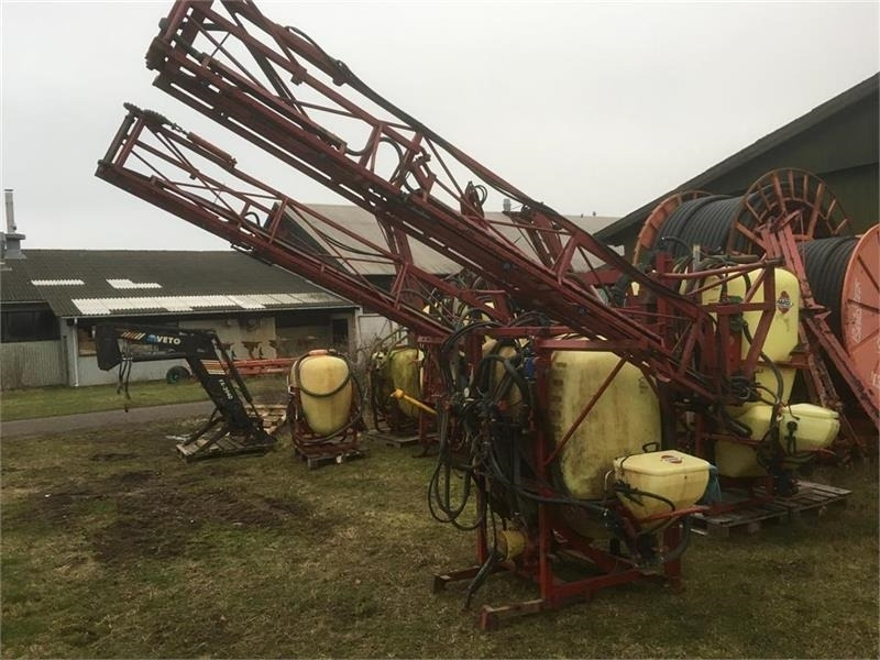 Hardi LHY 1000 / 16/361 Incl. fronttank - 견인 스프레이 : 사진 1 Hardi LHY 1000 / 16/361 Incl. fronttank - 견인 스프레이 : 사진 1