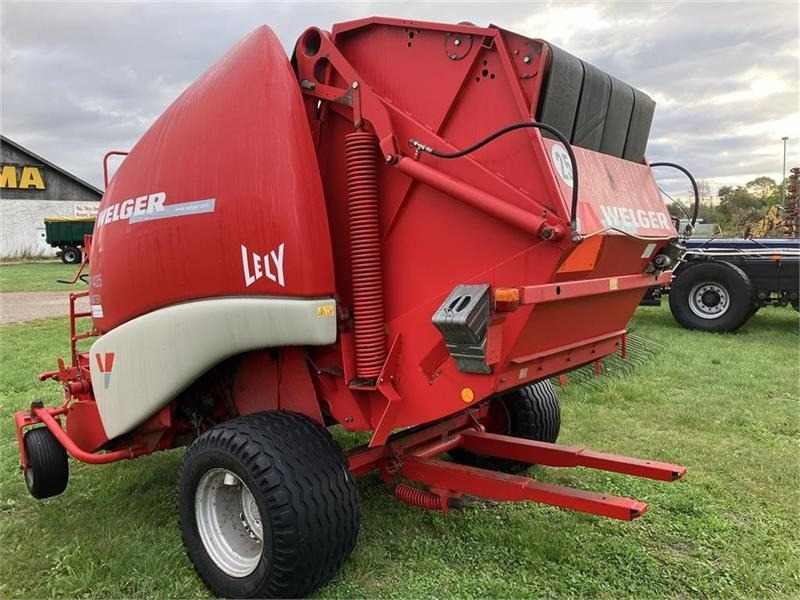 Lely Welger RP 435 Master - 원형 베일러 : 사진 4 Lely Welger RP 435 Master - 원형 베일러 : 사진 4