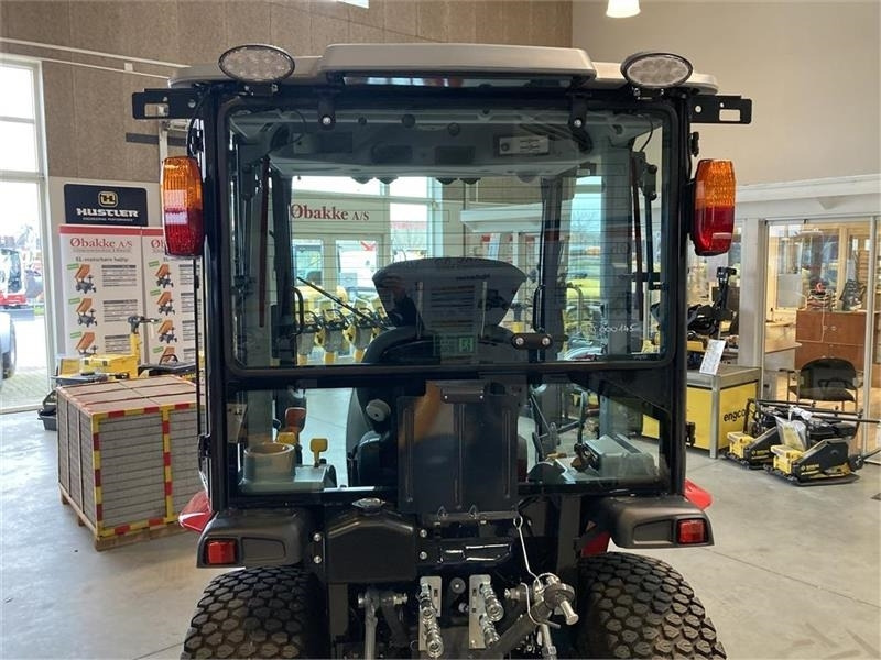Massey Ferguson 1740 HC - 지자체 트랙터 : 사진 5 Massey Ferguson 1740 HC - 지자체 트랙터 : 사진 5