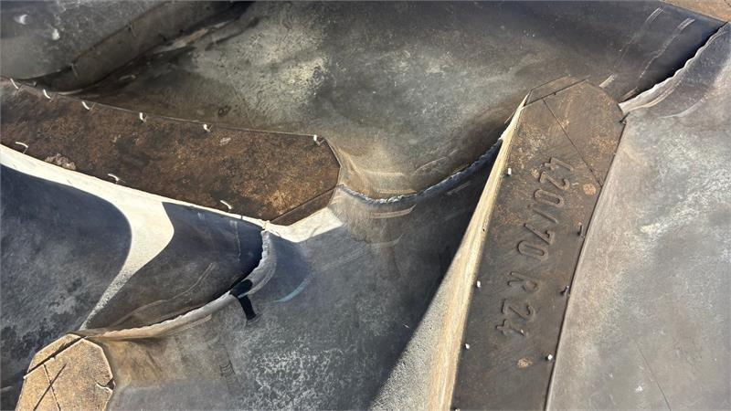 Mitas 420/70-24  - 타이어 지자체/ 특수 차량 용 : 사진 3 Mitas 420/70-24  - 타이어 지자체/ 특수 차량 용 : 사진 3