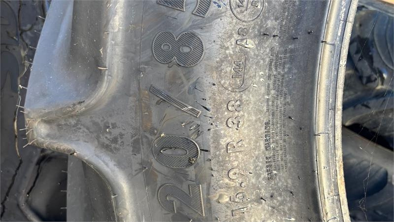 Mitas 420/85R38 & 340/85R28  - 타이어 지자체/ 특수 차량 용 : 사진 3 Mitas 420/85R38 & 340/85R28  - 타이어 지자체/ 특수 차량 용 : 사진 3