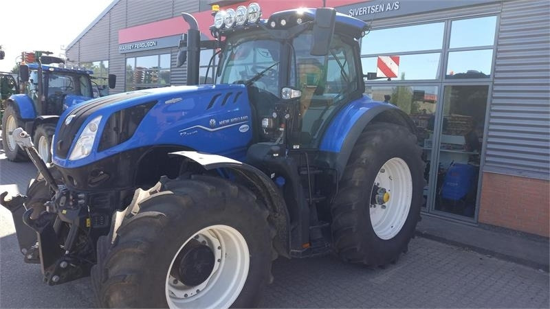New Holland T7.315 HD - 장궤형 트랙터 : 사진 1 New Holland T7.315 HD - 장궤형 트랙터 : 사진 1