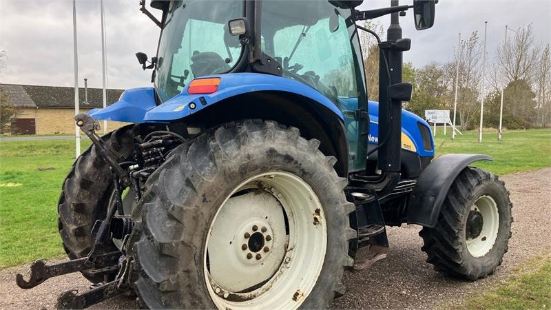 New Holland TS 115 A - 장궤형 트랙터 : 사진 4 New Holland TS 115 A - 장궤형 트랙터 : 사진 4