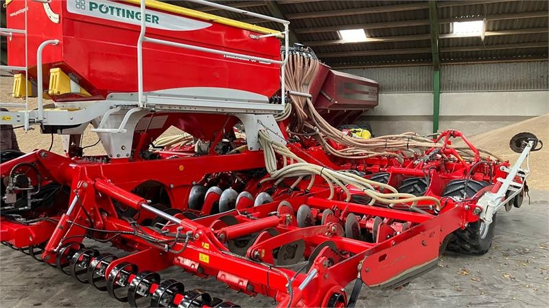 Pöttinger Terrasem C6 Fertilizer - 파종기 : 사진 1 Pöttinger Terrasem C6 Fertilizer - 파종기 : 사진 1