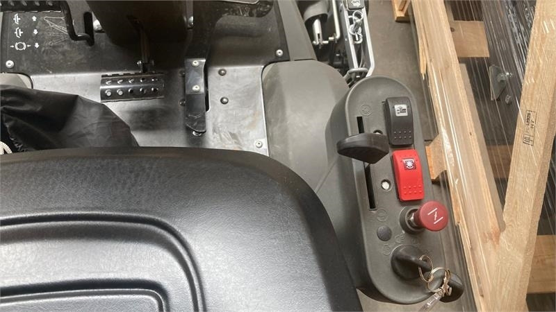 Stiga Park 500WX 4WD inkl. 100 Combi Q plus  - 정원 모어 : 사진 2 Stiga Park 500WX 4WD inkl. 100 Combi Q plus  - 정원 모어 : 사진 2