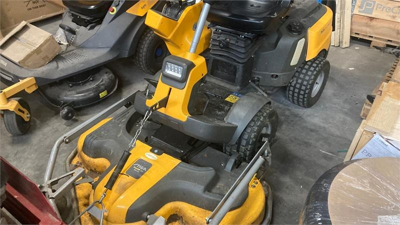 Stiga Park Pro 540IX 4WD 125 Combi Pro el. - 정원 모어 : 사진 2 Stiga Park Pro 540IX 4WD 125 Combi Pro el. - 정원 모어 : 사진 2