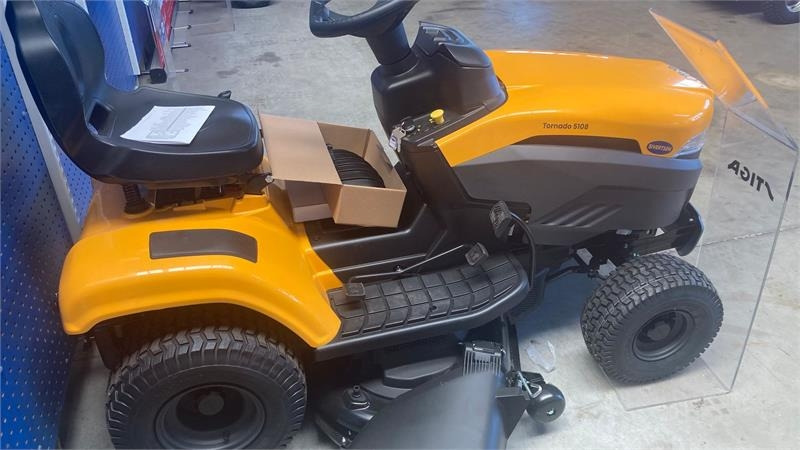 Stiga Tornado 5108 - 지자체 트랙터 : 사진 3 Stiga Tornado 5108 - 지자체 트랙터 : 사진 3