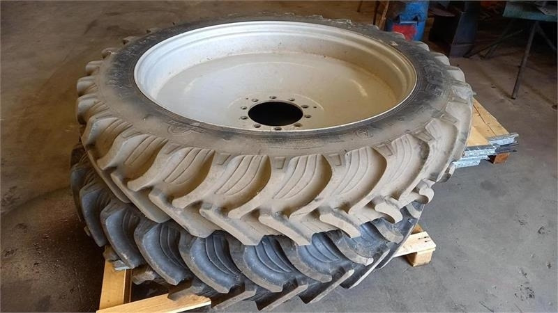 Taurus Sprøjtehjul 340/85R48 Taurus RC95. - 타이어 농업용 기계 용 : 사진 3 Taurus Sprøjtehjul 340/85R48 Taurus RC95. - 타이어 농업용 기계 용 : 사진 3